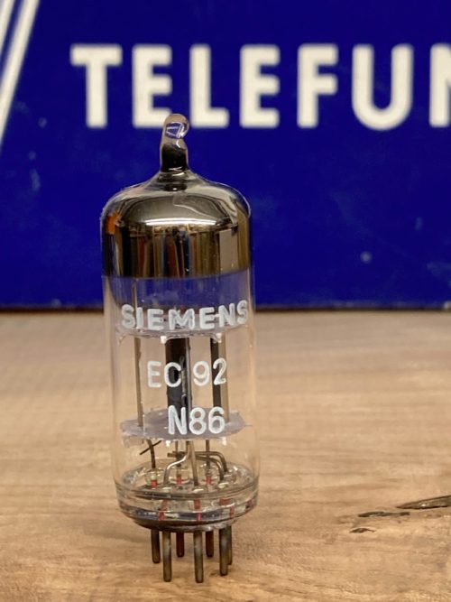 EC92 6AB4 Telefunken branded Siemens, NOS/NIB, holy grail - Image 3