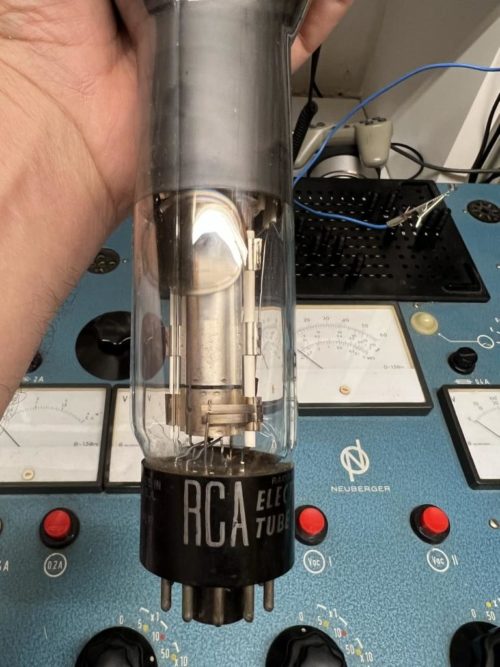 5UP1 RCA CRT tube, looks unused - Image 2
